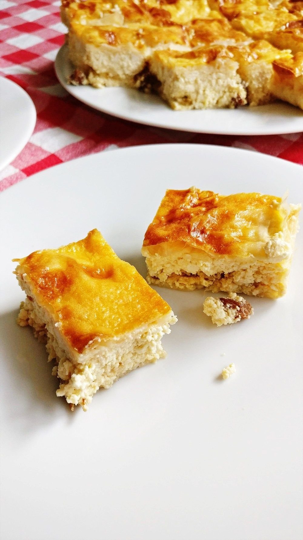 Easy Hungarian cottage cheese strudel (túrós rétes)🇭🇺.. 32f81ca4464c105ce5568f9ad72c2b14