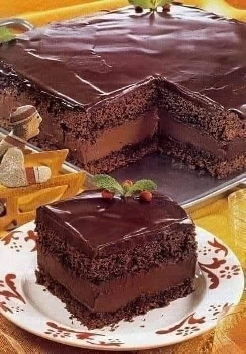 Mocha Layer Cake with Chocolate-Rum Cream Filling 553285388_24590905963853922_134712028929333146_n