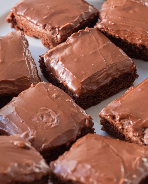 🍫 Lunchroom Ladies Brownies 558330539_2004577236973551_1737235315475294541_n