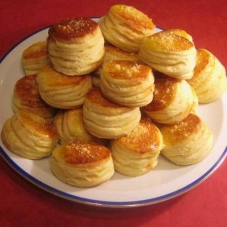 Pogacsa (Hungarian Cheese Biscuits)🇭🇺 7cad16362db4b691d1ad8124ea6aa774 (1)