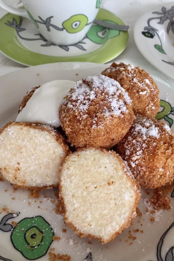 Hungarian cottage cheese dumplings (Túrógombóc)🇭🇺 6a1c51916abf913d6d69a25d7e824693