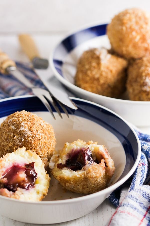 Hungarian Plum Dumplings c9596f1477d733db0046b3fb3d5e18e4