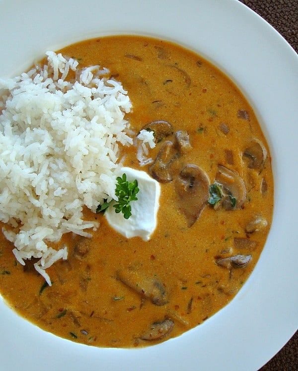 Hungarian Mushroom Soup๐ญ๐บ 92f330826d6d750db5903599645e5d79