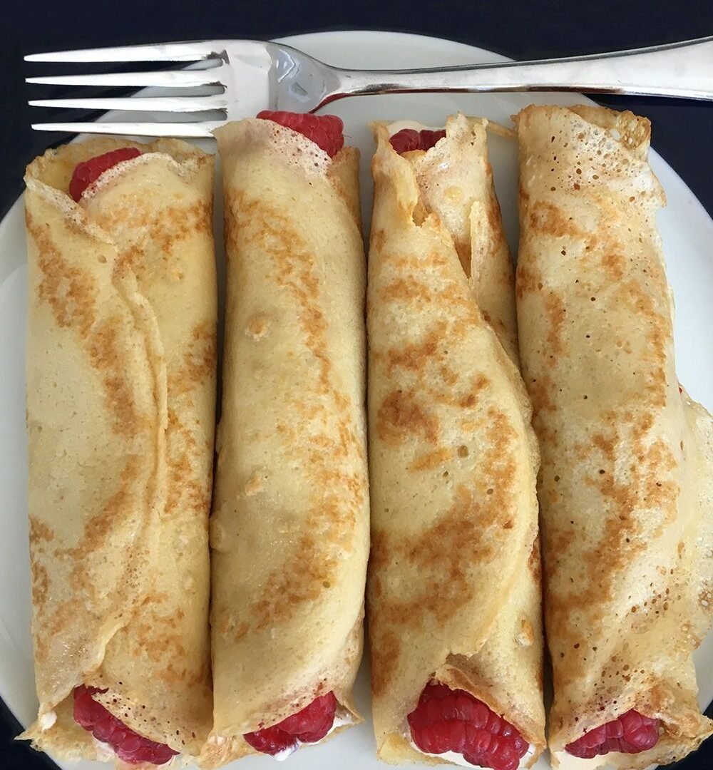 PALACSINTA (HUNGARIAN PANCAKES) 3a24140ccbbf84895cd190a6b97dbd87