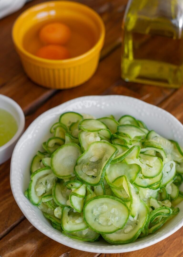 Hungarian cucumber salad - Uborkasaláta b11725daa0ceb33421d5c86f6199df88
