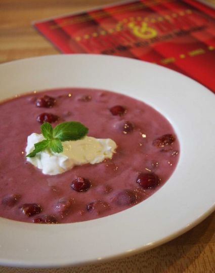 Hungarian Chilled Sour Cherry Soup (Meggyleves) 963d1c37b2763cfa38d355883163e4e6